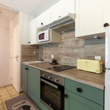 Les Manoirs De La Cote By Interhome Apartment