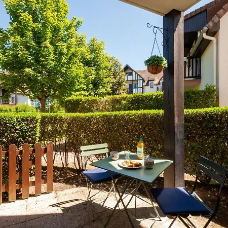 Les Manoirs De La Cote By Interhome Apartment