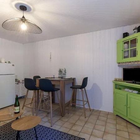 Appartement Les Manoirs De La Cote By Interhome